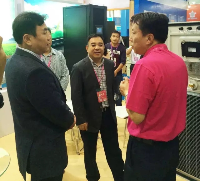 惠陽(yáng)劉光濱區(qū)長(zhǎng)一行蒞臨恩億梯參觀指導(dǎo) 惠陽(yáng)劉光濱區(qū)長(zhǎng)一行蒞臨恩億梯參觀指導(dǎo)